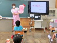 １年　学活　歯の王様を守ろう